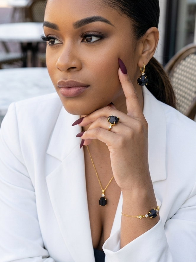 Tourmaline Jewelry Guide: Meanings, Colors, Benefits and Gifts