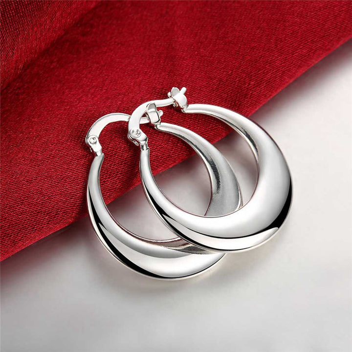 Pendientes de plata personalizados con forma de media luna