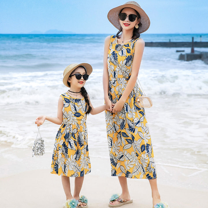 Chaleco largo de playa y falda para madre e hija