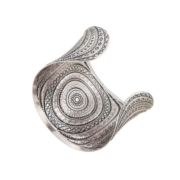 Pulsera de aleación con diseño de ambiente de moda