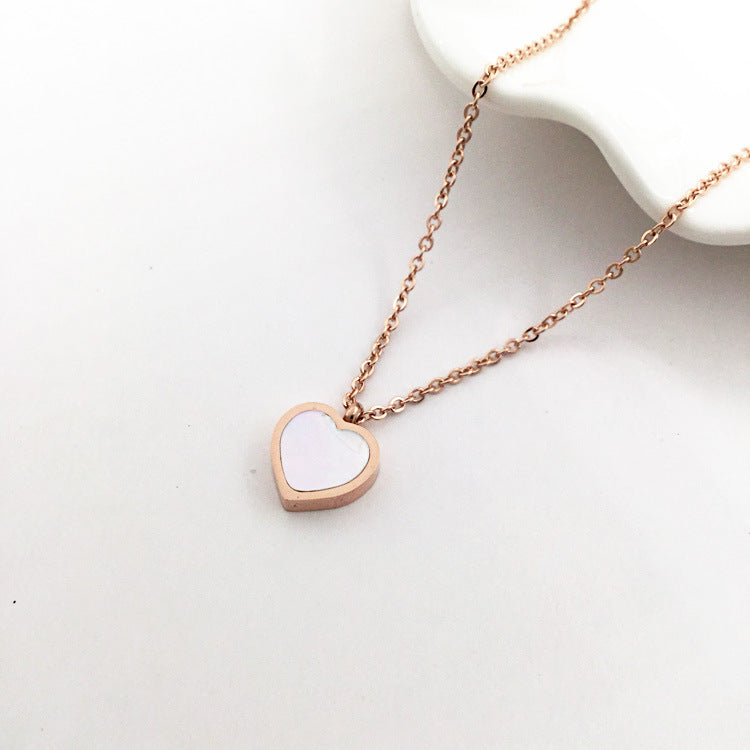 New simple titanium steel black and white double-sided shell love clavicle chain plated 18K rose gold color gold necklace female short chain