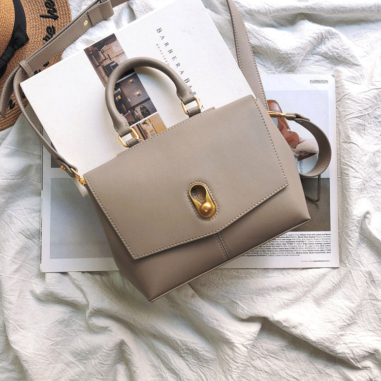 All-match commuter handbag