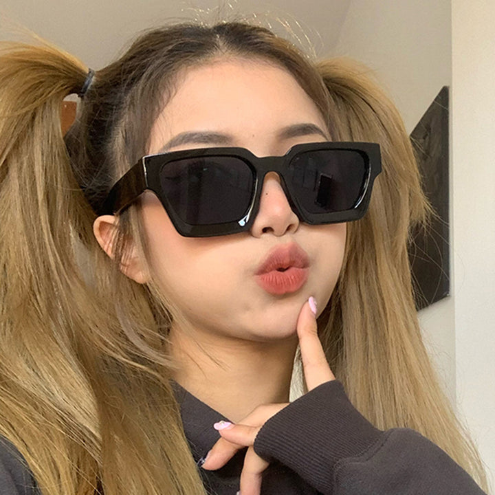 Lunettes de soleil carrées rétro pour femme