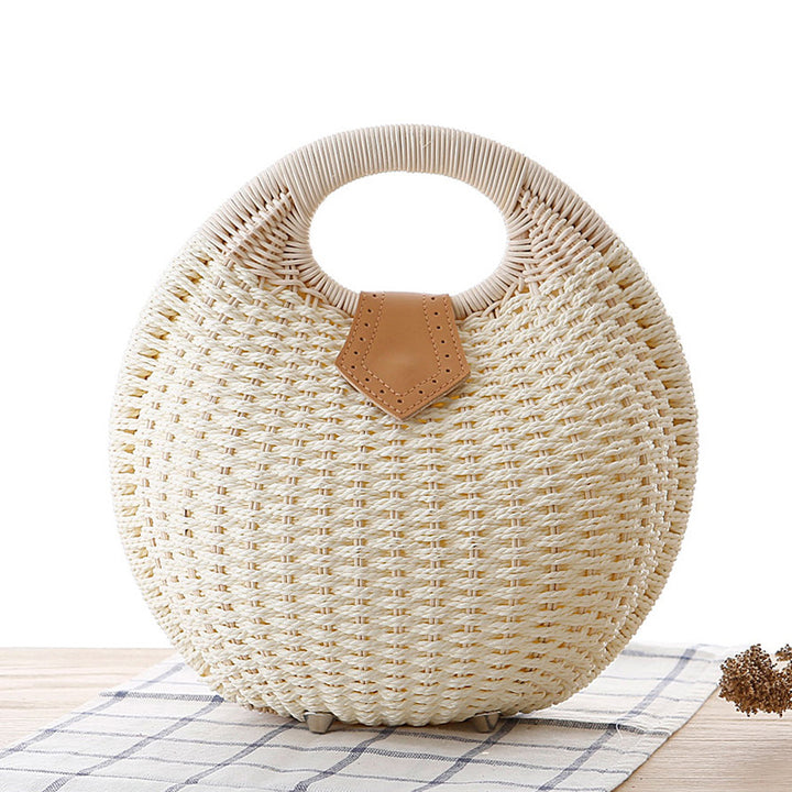 Sac à main élégant en rotin tressé pour les vacances