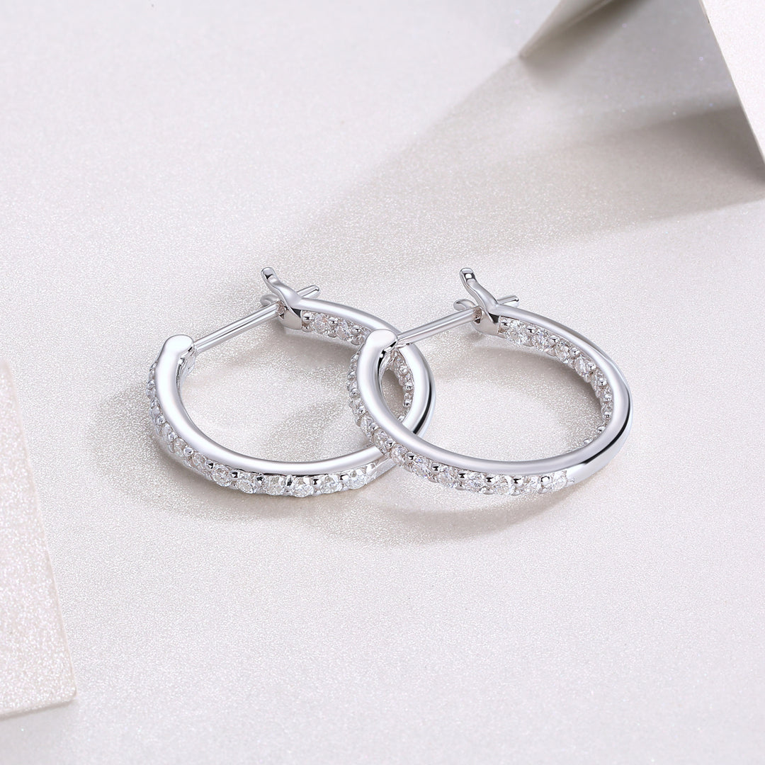 Top-quality Moissanite S925 Silver And Platinum-plated Stud Earrings