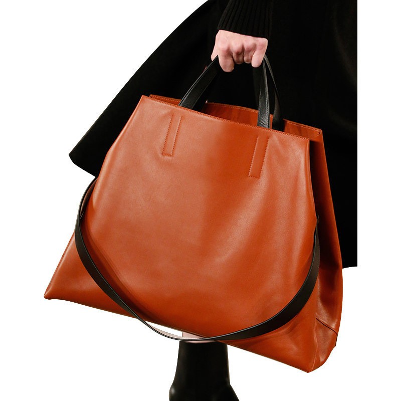 Bolso de Hombro de Cuero Elegante