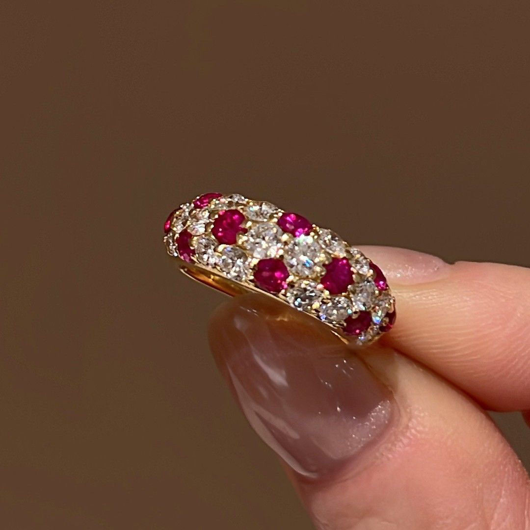 Red Corundum White Diamond Full Diamond Ring For Women