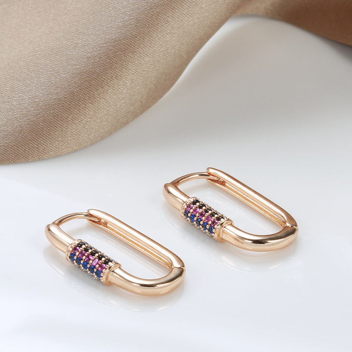 Pendientes de oro rosa con circonitas de colores a la moda