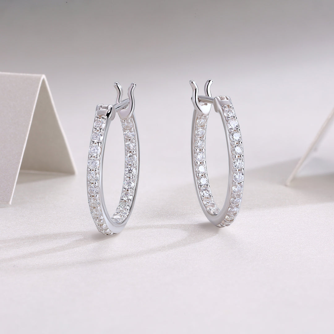 Top-quality Moissanite S925 Silver And Platinum-plated Stud Earrings