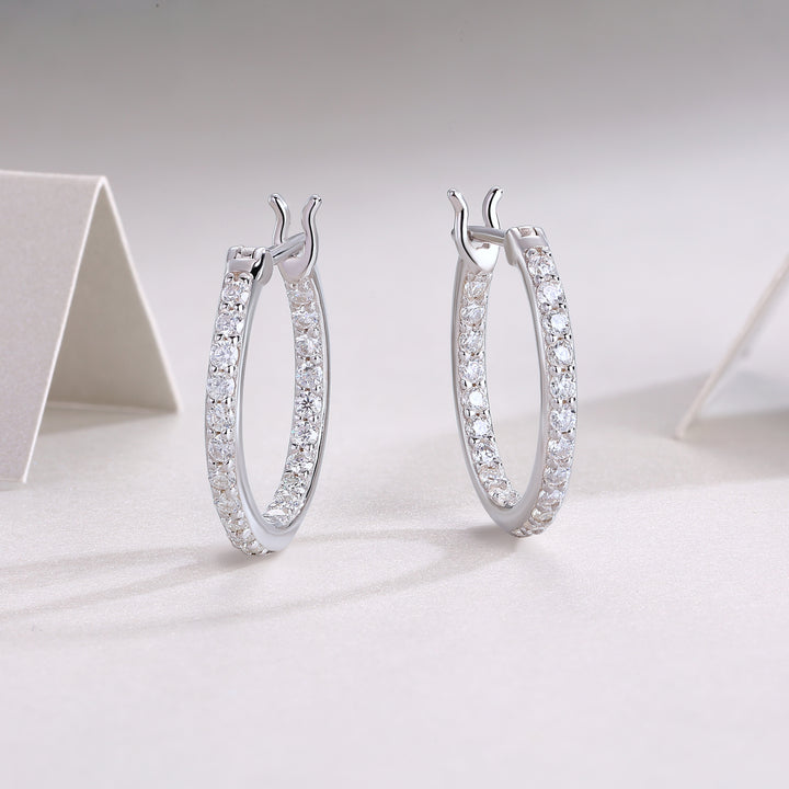Top-quality Moissanite S925 Silver And Platinum-plated Stud Earrings