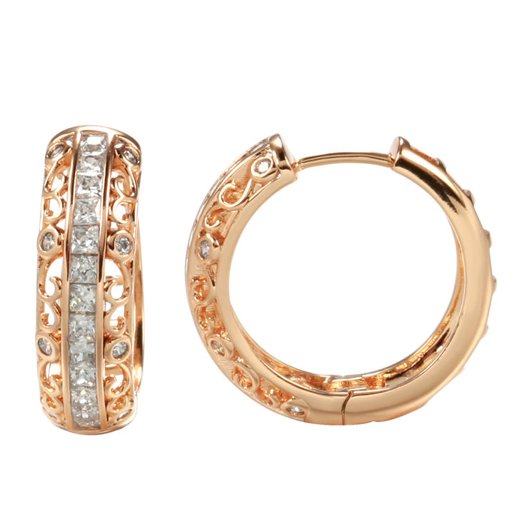 Pendientes de clip de oro rosa con micro diamantes de imitación