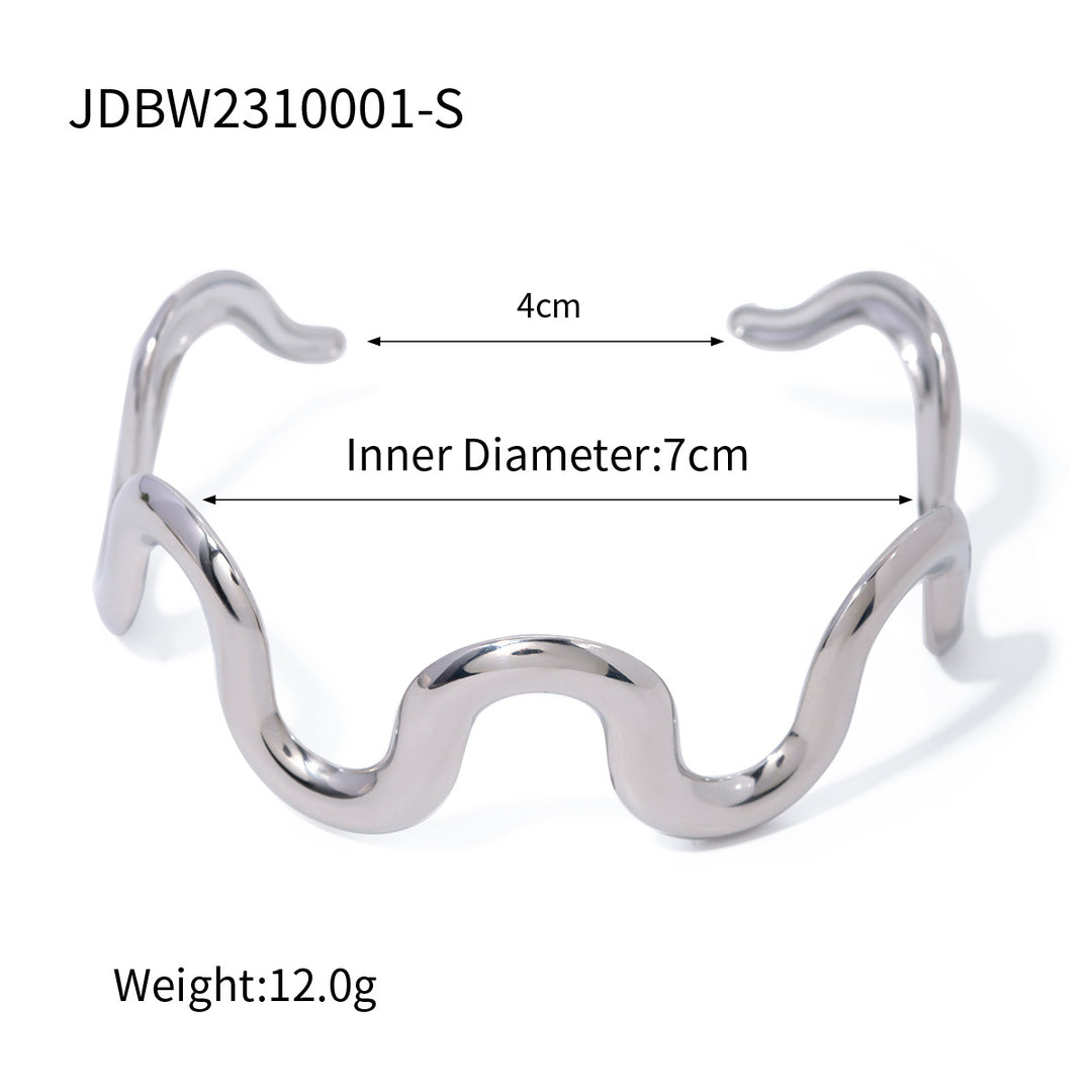 Nueva pulsera de acero de titanio estilo INS para mujer, acero inoxidable chapado en oro de 18 quilates, joyería de moda con brazalete ondulado