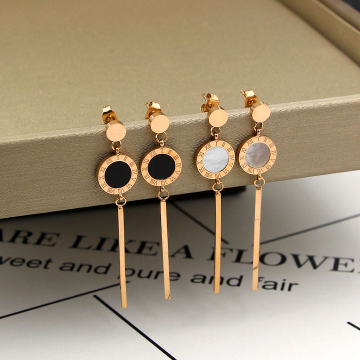Pendientes largos de oro rosa con colgante de judía pequeña dorada, números romanos y barra de concha, de moda