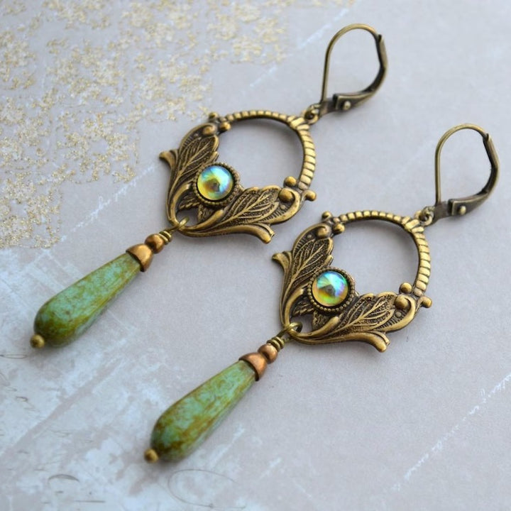 Vintage Court Style Carved Earrings Women Green Gem