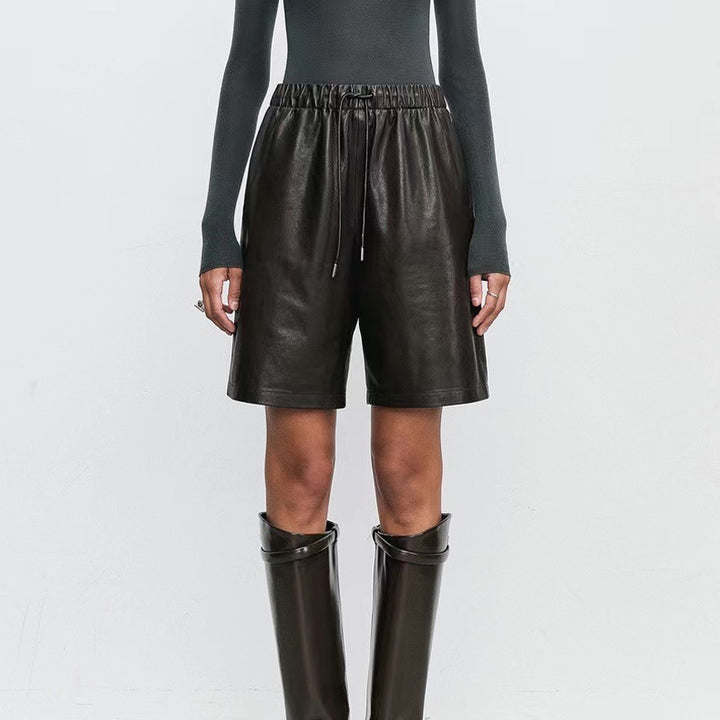 Pantalones cortos de cuero de piel de oveja con cintura elástica, versátiles, casuales, de pierna recta para mujer